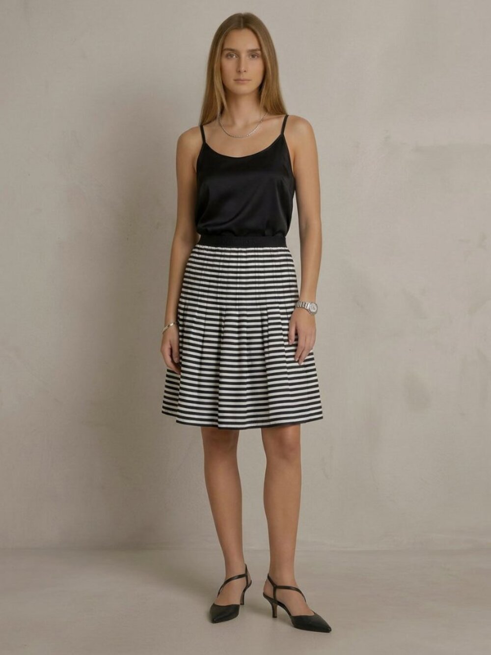 Akris Punto 100% Cotton Drop Waist Striped Black and White Skirt Size 8